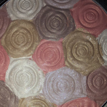 Photo of Milani Illuminating Face Powder uploaded by susana s.