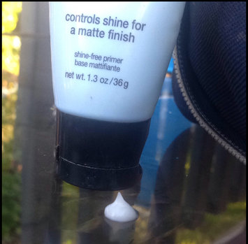 Photo of Hard Candy Sheer Envy Shine-Free Primer uploaded by Elise L.