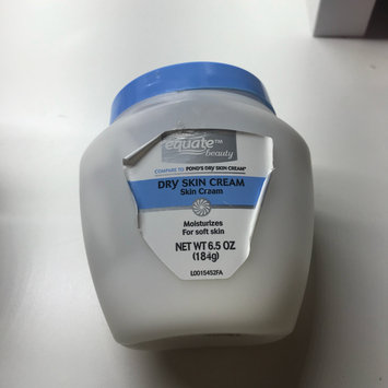 Photo of Equate Beauty Dry Skin Cream, 6.5 oz uploaded by Linet B.