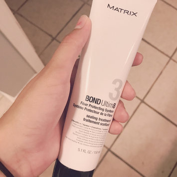 Photo of Matrix Bond Ultim8 Step 3 Sealing Treatment 5.1 oz uploaded by Kaylie L.