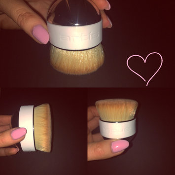 Photo of Artis Palm Brush uploaded by Shannon L.