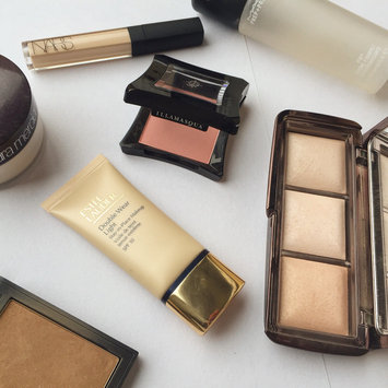 Photo of Hourglass Ambient Lighting Palette uploaded by Kirstie G.
