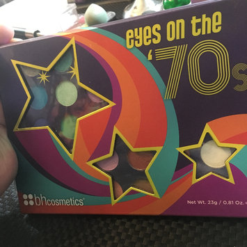 Photo of BH Cosmetics Eyes on the 70s uploaded by April C.