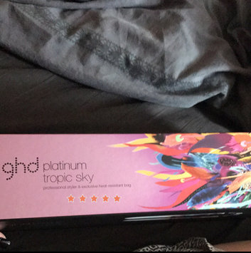 Photo of ghd Platinum Professional Performance Styler Tropic Sky uploaded by Chelsea A.