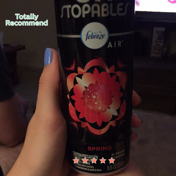 Photo of Air Febreze Unstopables SPRING Air Refresher (1 Count, 8.8 Oz) uploaded by Cynthia T.