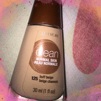 Photo uploaded to Cover Girl Warm Beige Sensitive Skin Liquid Make Up by Maria B.