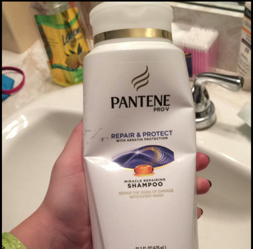 Photo of Pantene Pro-V Classic Clean Shampoo uploaded by Savannah F.