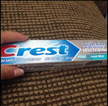 Photo of Crest Baking Soda & Peroxide Whitening Toothpaste With Tartar Protection uploaded by Kelly L.