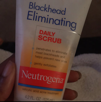Photo of Neutrogena® Blackhead Eliminating Daily Scrub uploaded by Terri M.