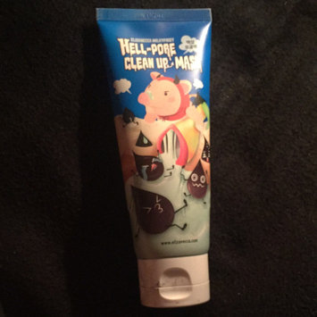 Photo of Elizavecca Hell-Pore Clean Up Mask uploaded by Ellee D.