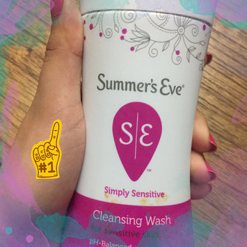Photo of Summer's Eve Cleansing Wash for Sensitive Skin uploaded by LIZ S.