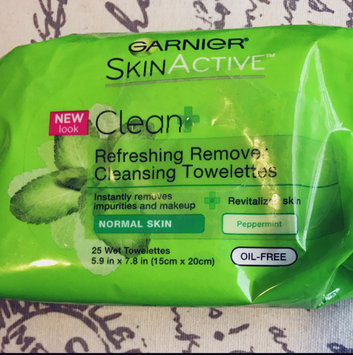 Photo of Garnier SkinActive Clean+ Refreshing Remover Cleansing Towelettes uploaded by Gabrielle H.