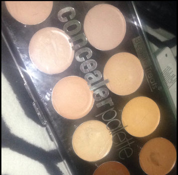 Photo of Beauty Treats Concealer Palette uploaded by Irma G.