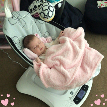 Photo of 4Moms MamaRoo Plush uploaded by Ioana ❤.
