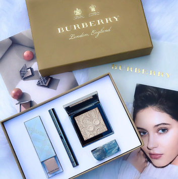Photo of BURBERRY Fresh Glow Highlighter uploaded by Milica M.