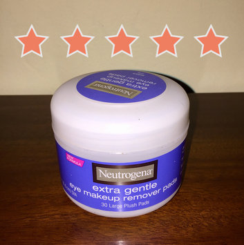 Photo of Neutrogena® Extra Gentle Eye Makeup Remover Pads uploaded by Amanda J.
