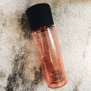 Photo of M.A.C Cosmetics Gently Off Eye and Lip Makeup Remover uploaded by Esther Y.