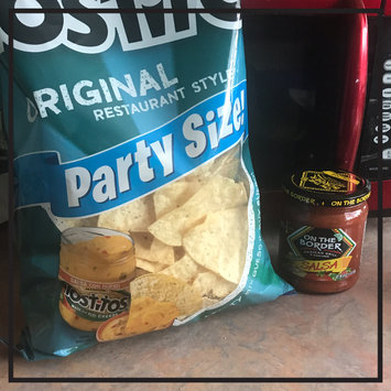 Photo of Tostitos® Restaurant Style Tortilla Chips uploaded by Leidy Johana Z.