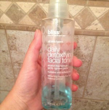Photo of Bliss Daily Detoxifying Facial Toner, 6.7 fl oz uploaded by Natalia B.