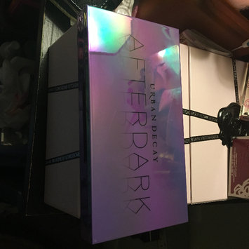 Photo of Urban Decay Afterdark Eyeshadow Palette uploaded by Yesenia G.