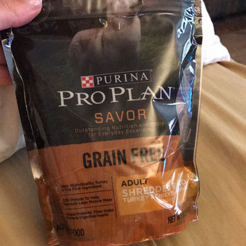 Photo of PRO PLAN® SAVOR® ADULT Shredded Blend Chicken & Rice Formula uploaded by Jessica K.