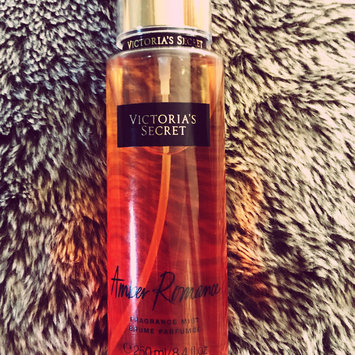 Photo of Victoria's Secret Amber Romance Body Mist uploaded by Leanne B.