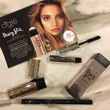 Photo of Ciate London Dewy Stix - Luminous Highlighting Balm uploaded by Tuta P.