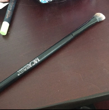 Photo of Micabeauty Angle Eye Shadow Brush uploaded by Evelyn W.
