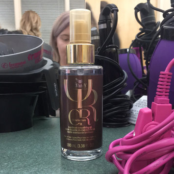 Photo of Wella Oil Reflections Luminous Smoothing Oil - 3.38 oz uploaded by Taylor W.