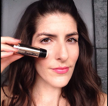 Photo of Ciate London Dewy Stix - Luminous Highlighting Balm uploaded by Carra D.