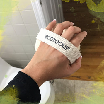 Photo of Eco Tools Dry Body Brush uploaded by Leidy Z.