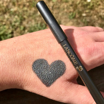Photo of Lancôme Drama Liqui-Pencil™ Extreme Longwear Eyeliner uploaded by Carla H.