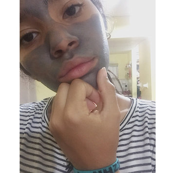 Photo of Garnier SkinActive Clean+ Pore Purifying 2-In-1 Clay Cleanser Mask uploaded by Gabriela R.