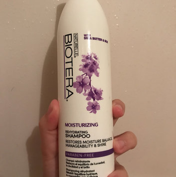 Photo of Zotos Biotera Moisturizing Shampoo for Dry Damaged Hair uploaded by Randi W.