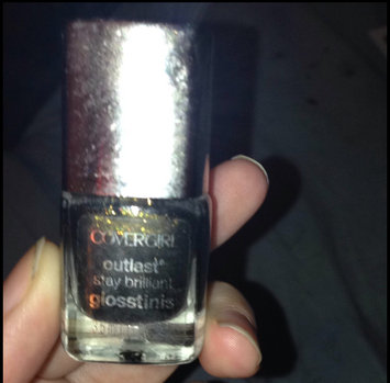 Photo of COVERGIRL Outlast Stay Brilliant Nail Gloss uploaded by Bellatrix V.
