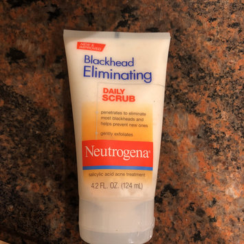 Photo of Neutrogena® Blackhead Eliminating Daily Scrub uploaded by Nora G.