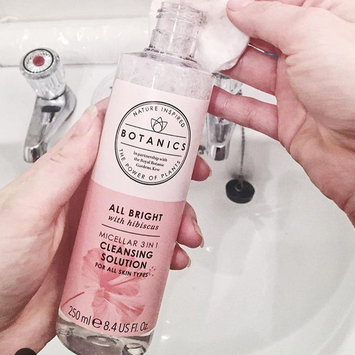 Photo of Boots Botanics All Bright Micellar 3 in 1 Cleansing Solution uploaded by VERONIKA L.