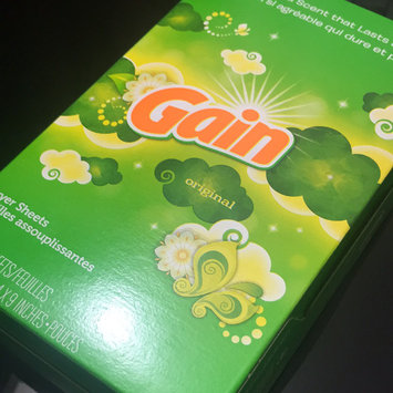 Photo of Gain Dryer Sheets uploaded by Chantal C.