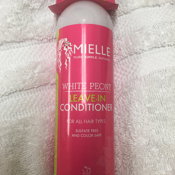 Photo of MIELLE® White Peony Leave-in Conditioner uploaded by Joi H.