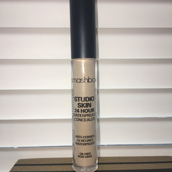 Photo of Smashbox Studio Skin 24 Hour Waterproof Concealer uploaded by Jannie v.