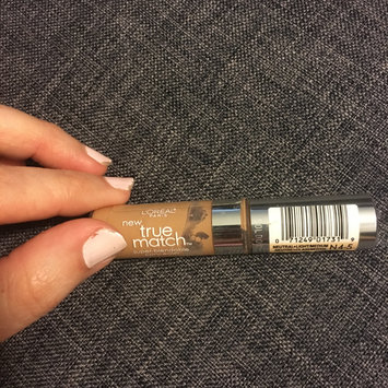 Photo of L'Oréal Paris True Match™ Concealer uploaded by Yesenia G.