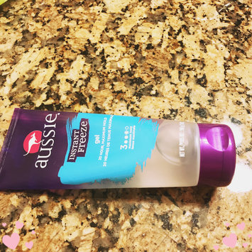 Photo of Aussie Instant Freeze Sculpting Gel uploaded by Andrea C.