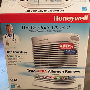 Photo of Honeywell True HEPA Allergen Remover HPA204 uploaded by Natalie C.