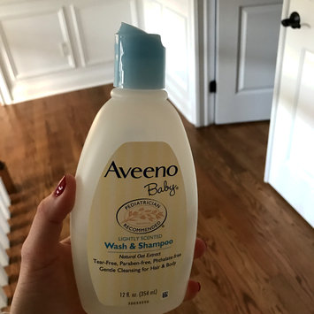 Photo of Aveeno® Baby Wash & Shampoo uploaded by Lais M.