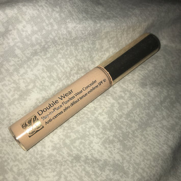 Photo of Estée Lauder Double Wear Stay-in-Place Flawless Wear Concealer uploaded by Elle C.