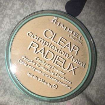 Photo of Rimmel London Clear Complexion Anti Shine Powder uploaded by Elle C.