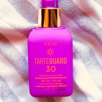 Photo of tarte tarteguard 30 sunscreen lotion Broad Spectrum SPF 30 uploaded by Jasmin G.