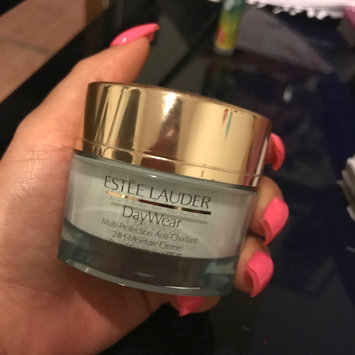 Photo of Estée Lauder DayWear Advanced Multi-Protection Anti-Oxidant Creme SPF15 uploaded by Fernanda L.