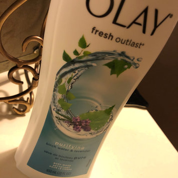 Photo of Fresh Outlast Olay Fresh Outlast Purifying Birch & Lavender Body Wash 22 oz uploaded by đŸ‘‘Natiasha H.