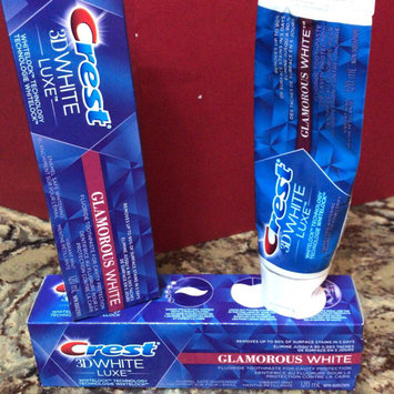 Photo of Crest® 3D White Luxe Glamorous White Toothpaste Vibrant Mint uploaded by Camz A.